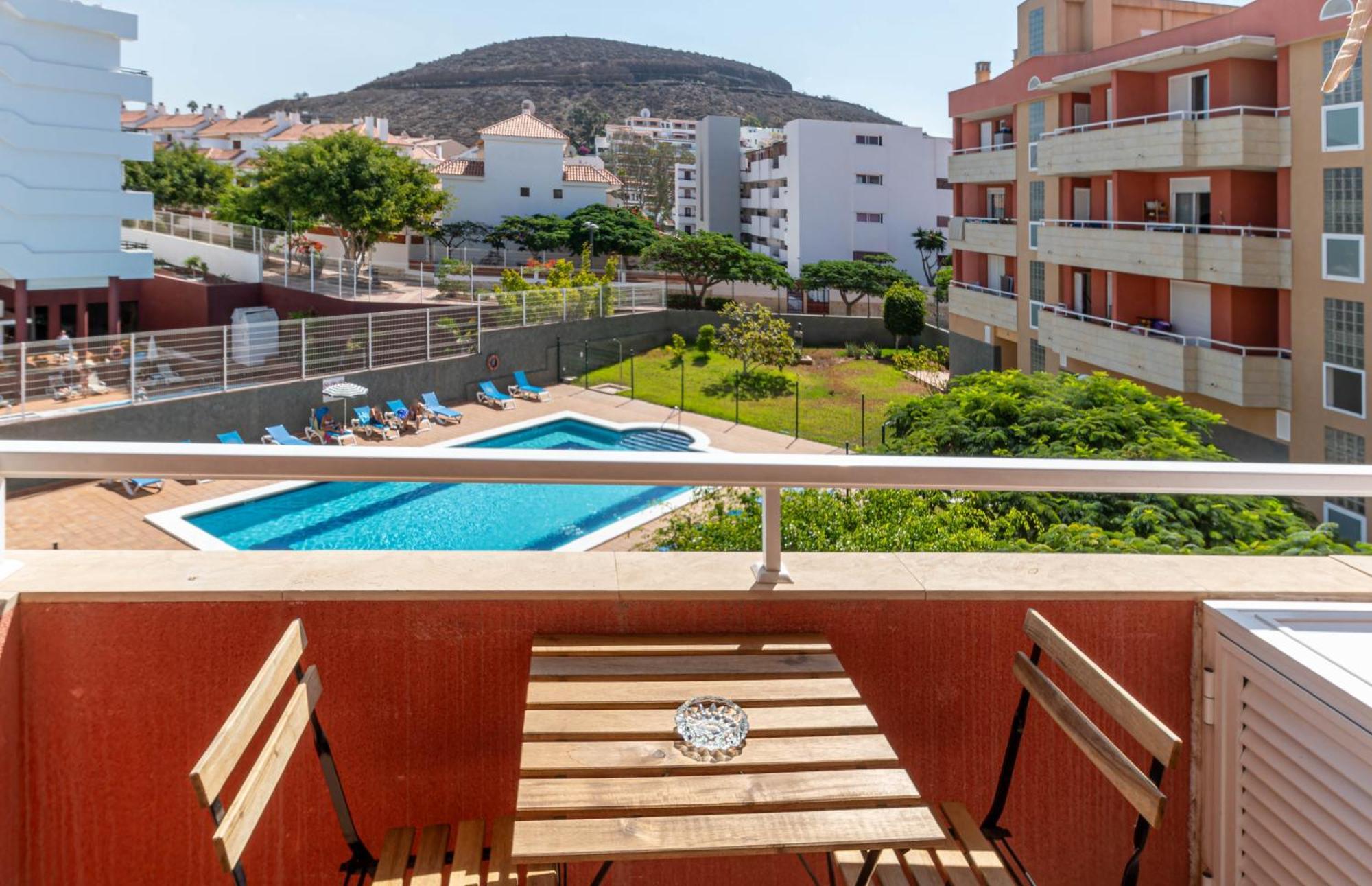 Comodo Y Tranquilo Alojamiento En El Complejo El Navegante Διαμέρισμα Arona  Εξωτερικό φωτογραφία